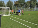 Training S.K.N.W.K. JO12-1JM van zaterdag 9 september 2023 (3/21)